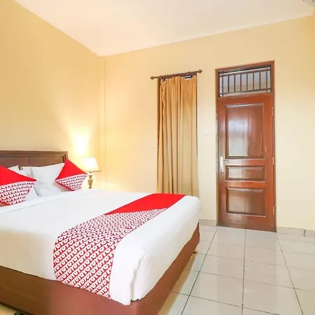 Super Oyo 2280 Wisma Guntur II