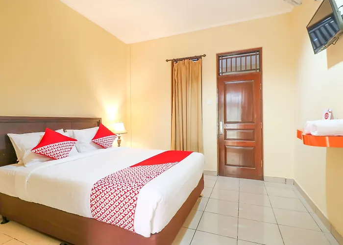 Hotel Oyo 2280 Guntur Ii 2*