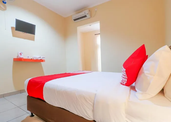 Oyo 2280 Guntur Ii Hotel 2*
