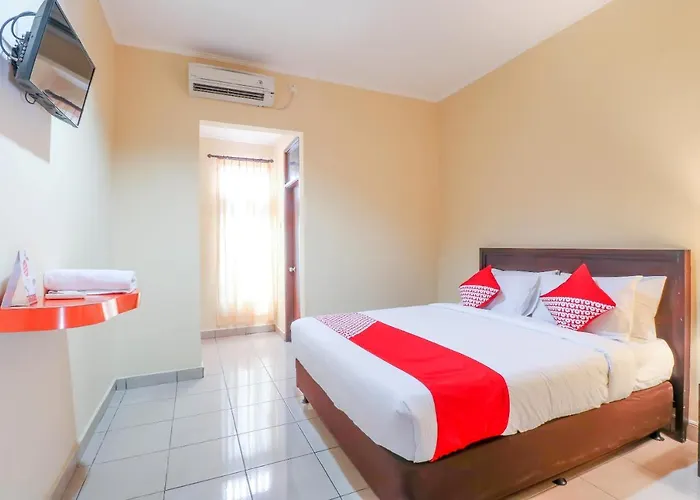 Hotel Oyo 2280 Guntur Ii